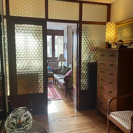 Apartamento Elegante Con Vistas Al Puerto De *