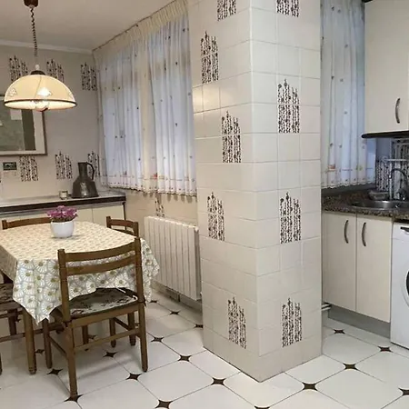 Apartamento Elegante Con Vistas Al Puerto De *