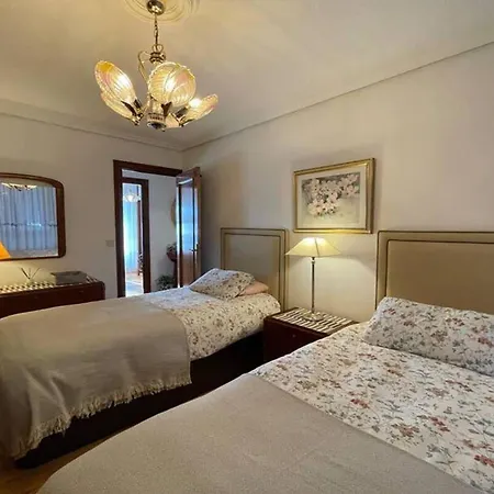 Elegante Con Vistas Al Puerto Appartamento *